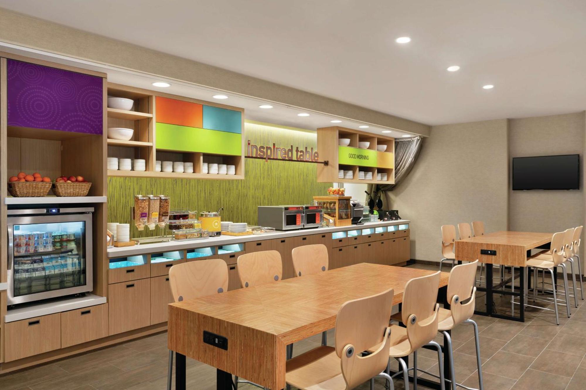 Home2 Suites By Hilton Lancaster Rohrerstown Exterior photo