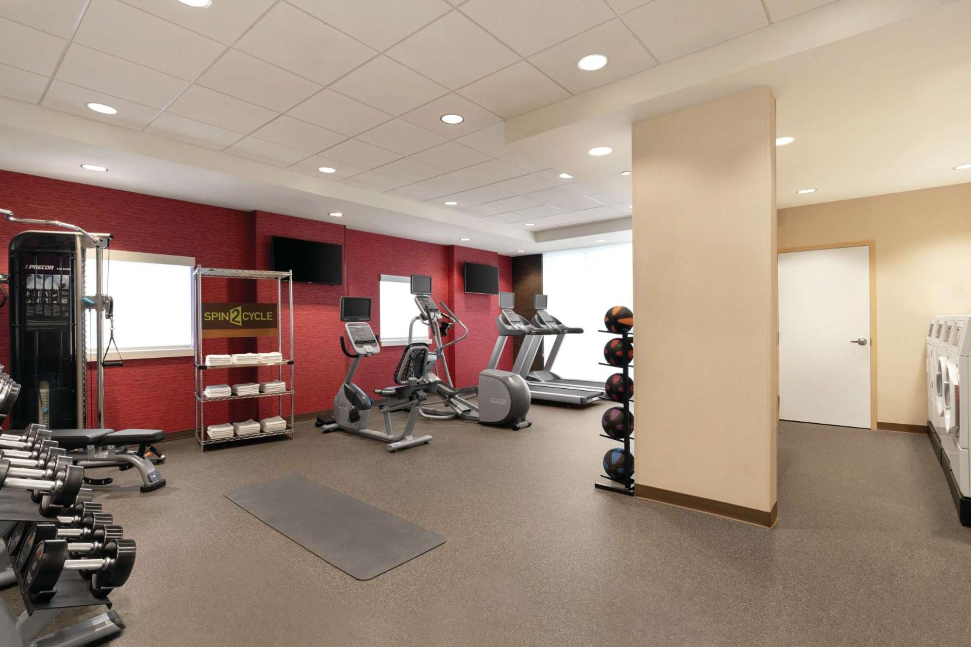 Home2 Suites By Hilton Lancaster Rohrerstown Exterior photo
